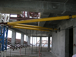 Крепление крана